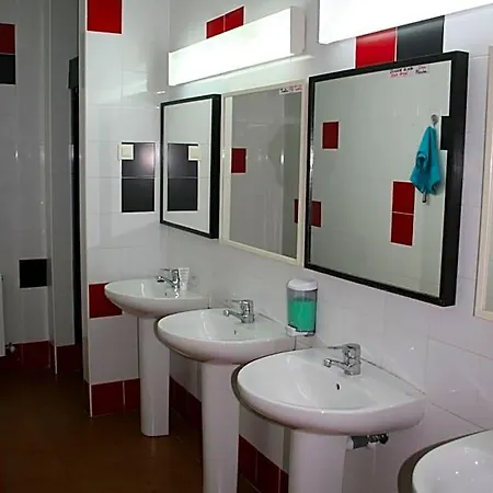 Akelarre Hostel *