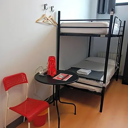 Hostel Akelarre *