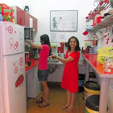 Hostel Akelarre *